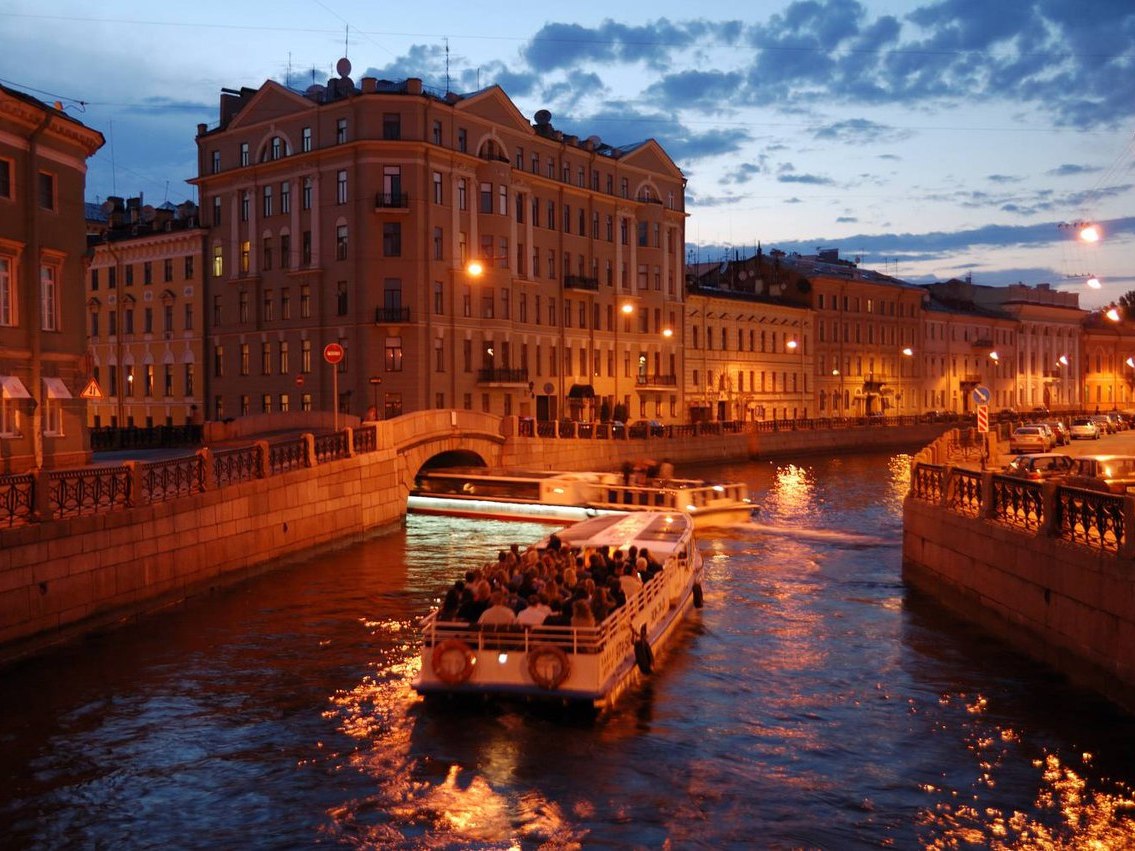 Ночной Санкт-Петербург -прогулка по рекам и каналам